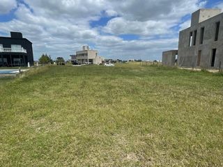 Foto 2 de Venta Lote en Barrio privado Tiempos de Canning Barrio Lacus