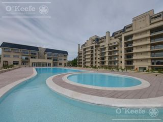 Foto 6 de Exclusivo Departamento 5 Amb   3 cocheras  Premium en Bernal - Klover Plaza.