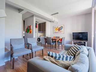 Foto 5 de Venta. Departamento 4 ambi en Duplex con Balcon  Zona DOHO