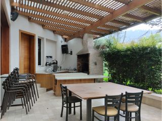 Foto 9 de Cumbayá, Casa en Renta, 600m2, 5 Habitaciones