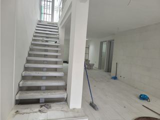 Foto 7 de La Pradera, local Comercial en Renta, 150m2, 2 Ambientes