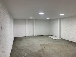 Foto 24 de Bodega en arriendo san nicolas
