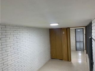 Foto 18 de Bodega en arriendo san nicolas