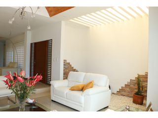Foto 45 de Hermosa Casa - Hacienda Mayor