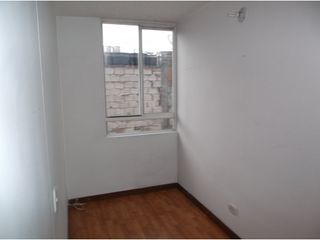 Foto 5 de SE VENDE APARTAMENTO  EN SECTOR DE ZARZAMORA CERCA DE ALAMOS NORTE