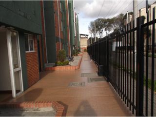 Foto 18 de SE VENDE APARTAMENTO  EN SECTOR DE ZARZAMORA CERCA DE ALAMOS NORTE
