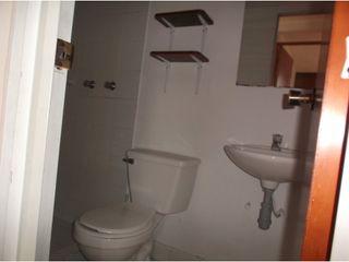 Foto 14 de SE VENDE APARTAMENTO  EN SECTOR DE ZARZAMORA CERCA DE ALAMOS NORTE