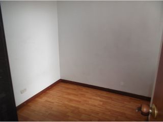 Foto 10 de SE VENDE APARTAMENTO  EN SECTOR DE ZARZAMORA CERCA DE ALAMOS NORTE