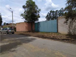 Foto 3 de ARRIENDO BODEGA - OFICINAS CERCA  A PAIPA BOYAC