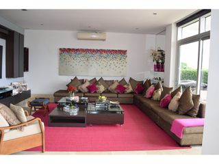 Foto 11 de SE VENDE CASA  LINDA EN LAGOS DEL CAUJARAL