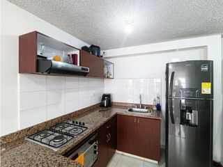 Foto 6 de VENTA APARTAMENTO CON BALCON Y DOS GARAJES PINAR DE SUBA BOGOTA