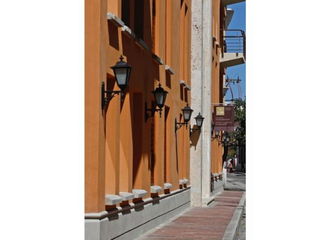 Foto 3 de Venta  de Lujoso Apartaestudio en el Centro Historico con RT.