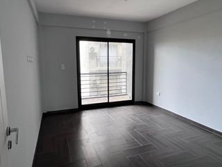 Foto 6 de Departamento en alquiler en Lanus Oeste