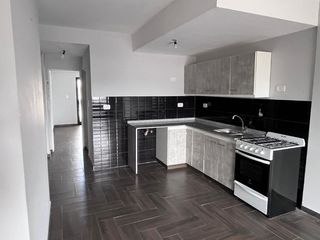 Foto 3 de Departamento en alquiler en Lanus Oeste