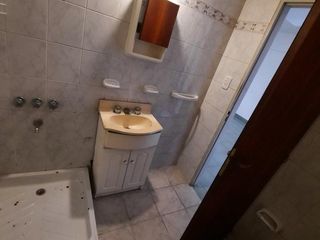 Foto 6 de Departamento en alquiler en Lanus Oeste