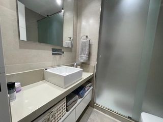 Foto 13 de Semipiso de categoria, 4 ambientes, 2 cocheras. Vista al Rio. Quilmes Centro