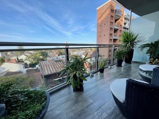 Foto 35 de Semipiso de categoria, 4 ambientes, 2 cocheras. Vista al Rio. Quilmes Centro