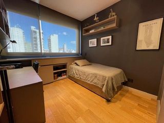 Foto 43 de Semipiso de categoria, 4 ambientes, 2 cocheras. Vista al Rio. Quilmes Centro