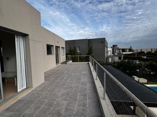 Foto 14 de Venta Casa 6 Ambientes a La Laguna en El Cantón Islas Escobar