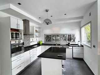 Foto 9 de Venta Casa 6 Ambientes a La Laguna en El Cantón Islas Escobar