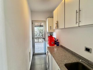 Foto 10 de Venta Casa 6 Ambientes a La Laguna en El Cantón Islas Escobar