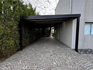 Foto 3 de Venta Casa 6 Ambientes a La Laguna en El Cantón Islas Escobar