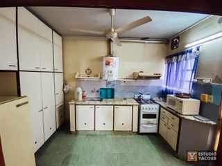Foto 9 de Casa en venta - 3 dormitorios 1 baño - cochera - 145 mts2 - Manuel B Gonnet