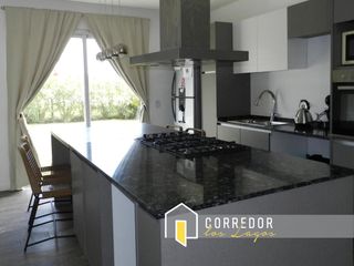 Foto 1 de VENTA, CASA, PUERTOS, BARRIO ACACIAS, LOTE AL 200, 5 AMBIENTES