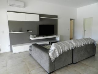 Foto 10 de VENTA, CASA, PUERTOS, BARRIO ACACIAS, LOTE AL 200, 5 AMBIENTES