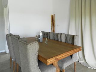 Foto 9 de VENTA, CASA, PUERTOS, BARRIO ACACIAS, LOTE AL 200, 5 AMBIENTES