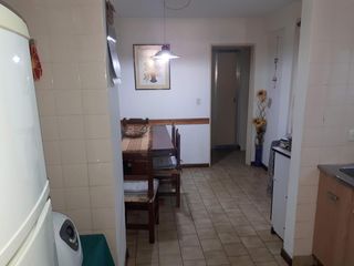 Foto 3 de Departamento céntrico con cochera - Centro Bariloche