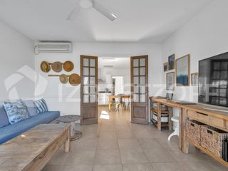 Foto 16 de Casa en venta en Santa Bárbara, Tigre, a la laguna central con excelente vista y orientación