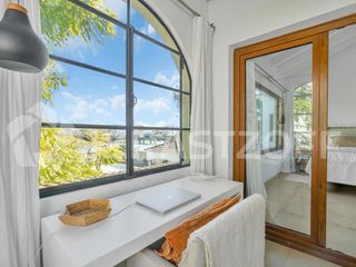 Foto 37 de Casa en venta en Santa Bárbara, Tigre, a la laguna central con excelente vista y orientación