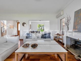 Foto 11 de Casa en venta en Santa Bárbara, Tigre, a la laguna central con excelente vista y orientación