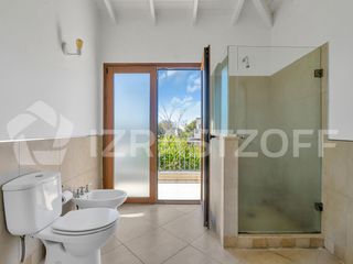 Foto 41 de Casa en venta en Santa Bárbara, Tigre, a la laguna central con excelente vista y orientación