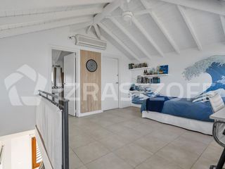 Foto 45 de Casa en venta en Santa Bárbara, Tigre, a la laguna central con excelente vista y orientación