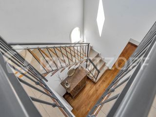 Foto 24 de Casa en venta en Santa Bárbara, Tigre, a la laguna central con excelente vista y orientación