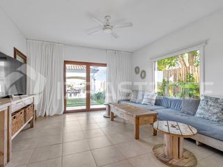 Foto 15 de Casa en venta en Santa Bárbara, Tigre, a la laguna central con excelente vista y orientación