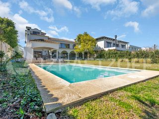 Foto 43 de Casa en venta en Santa Bárbara, Tigre, a la laguna central con excelente vista y orientación