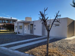 Foto 49 de Casa en  Planta Baja en el Comahue Golf Club