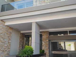 Foto 1 de Departamento - Lanús Este