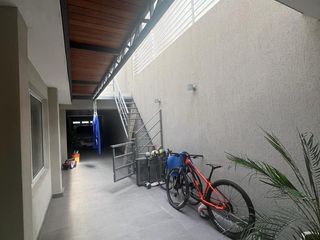 Foto 3 de EXCELENTE CASA A LA VENTA, LISTA PARA MUDARSE SE ACEPTAN PERMUTAS POR CASAS EN ZONA NORTE