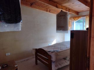 Foto 18 de Casa en venta - 4 dormitorios 1 baño 1 toilette - parrilla jardin - 315 mts2 - Las Flores