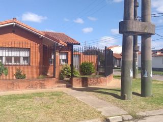 Foto 2 de Casa - Banfield Oeste