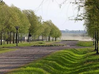 Foto 1 de Terreno en venta - 1775,5mts2 - El Mirador, Coronel Brandsen