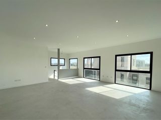 Foto 11 de VENTA, CASA, EL CANTON, GOLF, LOTE AL 300