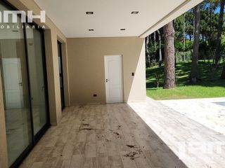 Foto 21 de Casa en  Venta Zona Norte Pinamar Categórica en Venta