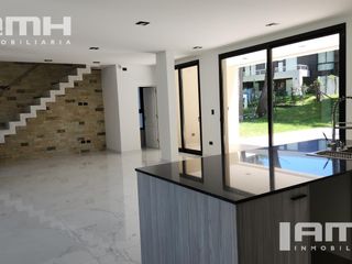 Foto 9 de Casa en  Venta Zona Norte Pinamar Categórica en Venta