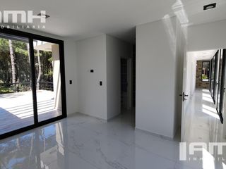 Foto 34 de Casa en  Venta Zona Norte Pinamar Categórica en Venta