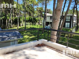 Foto 36 de Casa en  Venta Zona Norte Pinamar Categórica en Venta